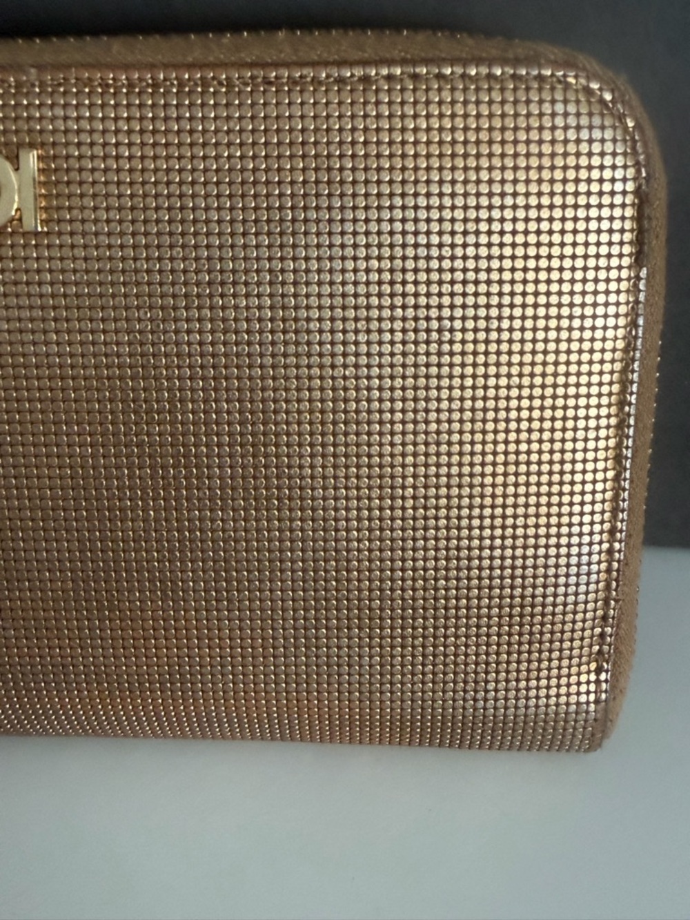 Fendi Vitello Logo Zip Around Wallet – Metallic Gold ✨ - Picture 2 of 14